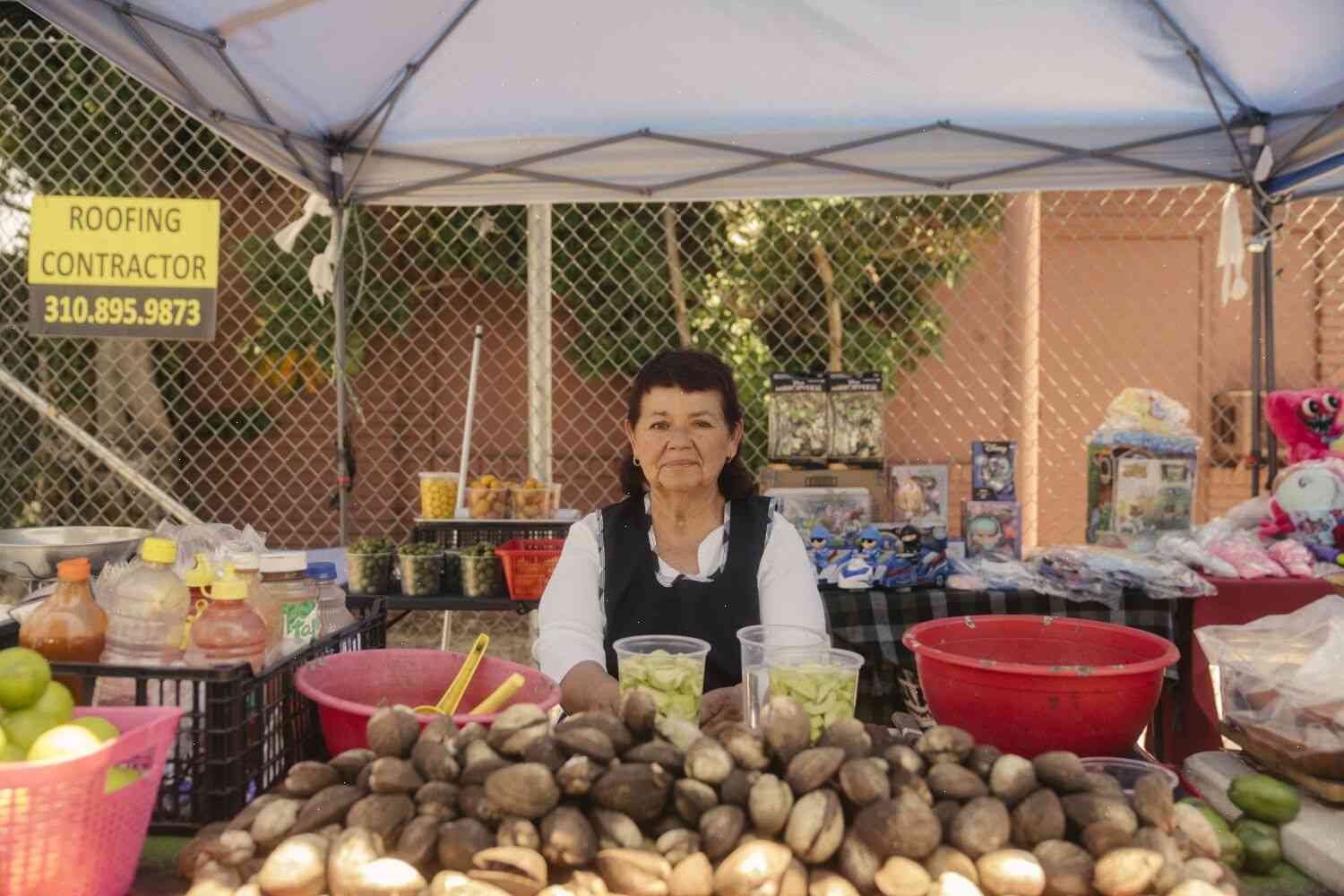 Mariela, a Salvadoran woman who fled domestic abuse, has a job at the local market